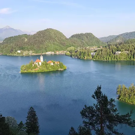 Veldes Bed and breakfast 4*