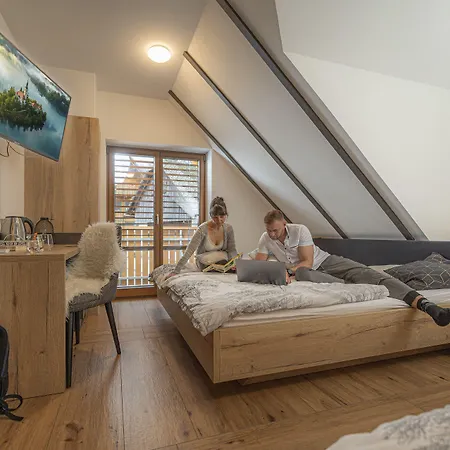 Veldes Bed & Breakfast