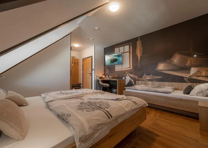 Veldes Couette-café 4*