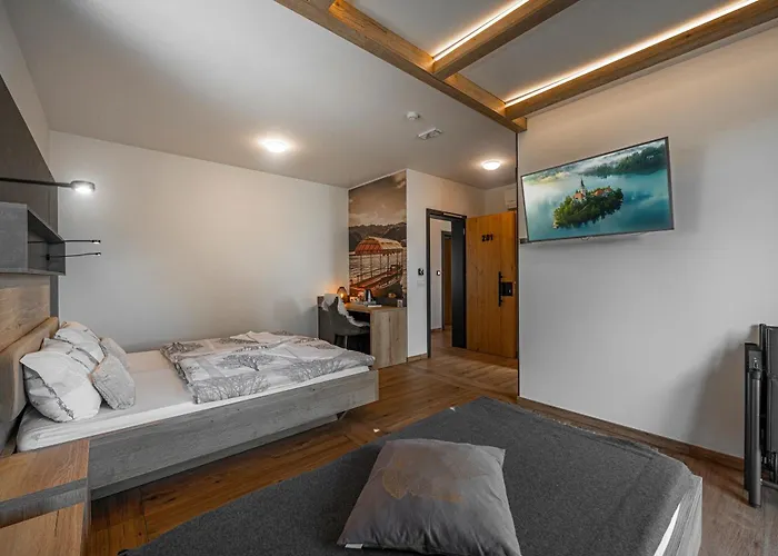 Veldes Couette-café 4*