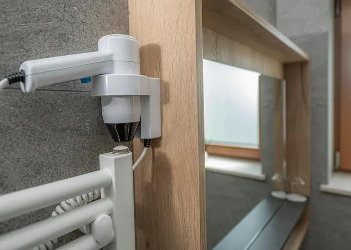 Bed & Breakfast Veldes 4*