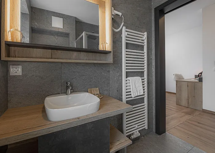 Bed & Breakfast Veldes 4*